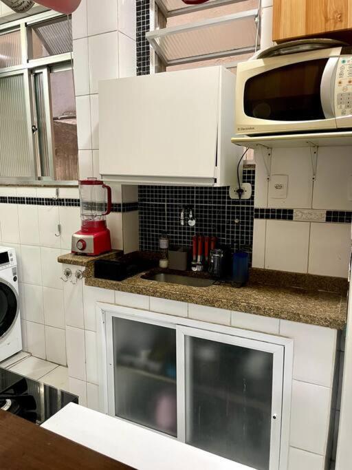 Apartamento Inteiro Em Copacabana *